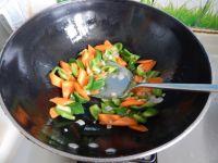 豆豉炒凉粉的做法步骤5