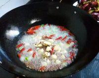 麻辣干锅龙虾的做法步骤4