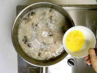 海参干贝疙瘩汤的做法步骤7